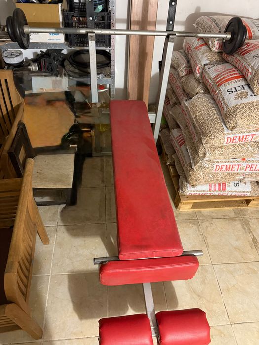 Продавам лежанка