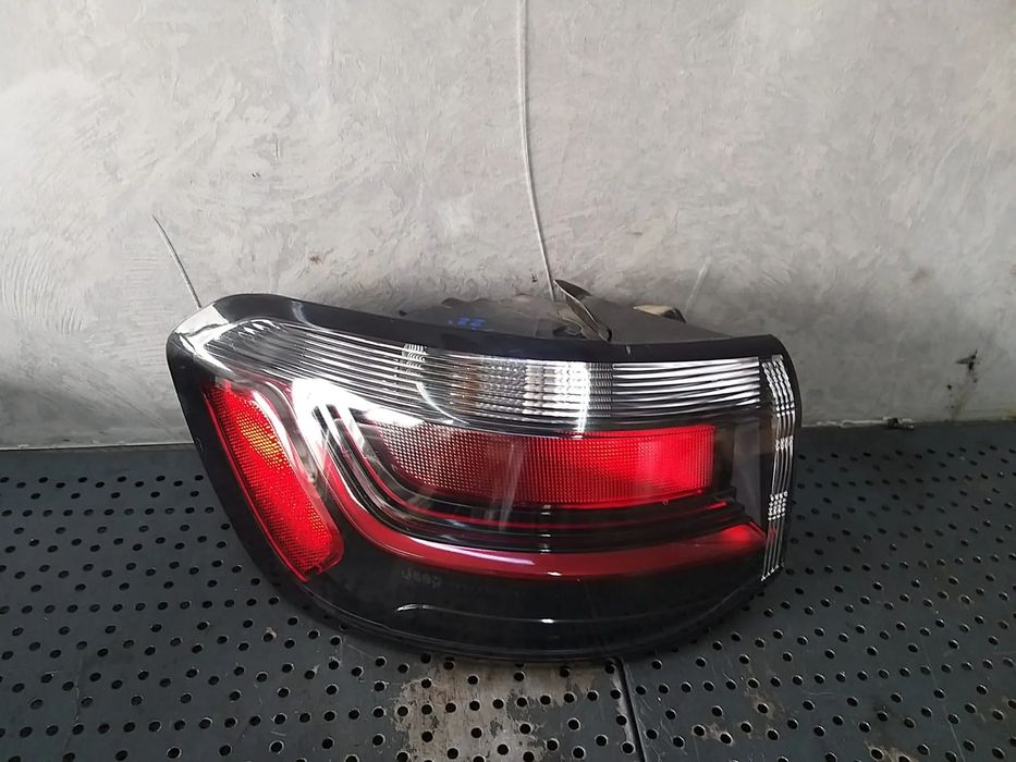 Stop tripla lampa stanga aripa led jeep compass 2 facelift 2025010201