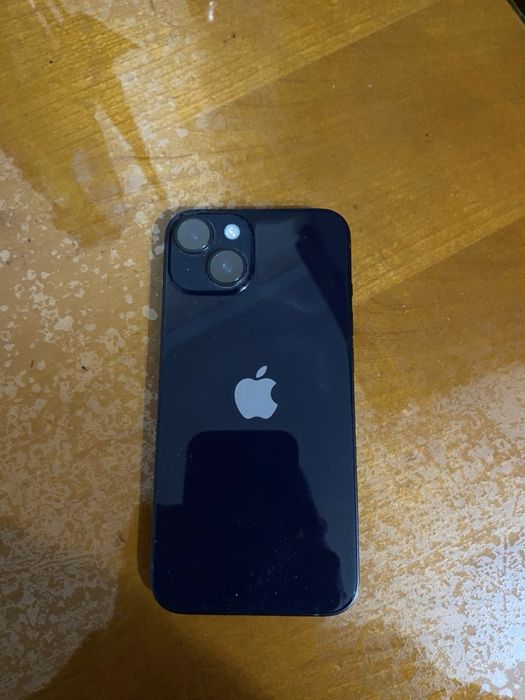 Iphone 14 в хорошем состоянии, имеется коробка от телефона