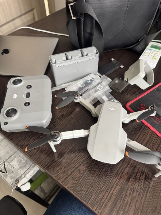 Dji mini 2 fly more combo