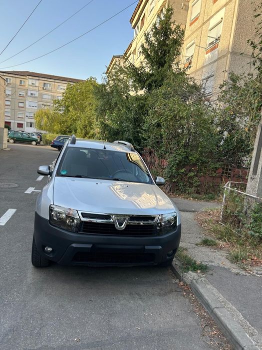 Dacia Duster capacitate 1.6cm3