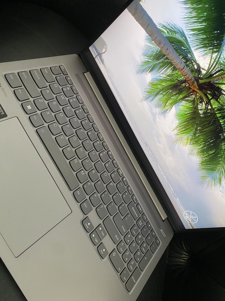 Laptop Lenovo IdeaPad / 16 Inch /16 GB RAM / 1 TB /Space Gray/ Ca nou