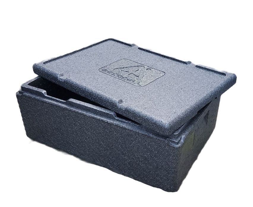 Термобокс чёрного цвета, термобокс для пикника, изотермический бокс.