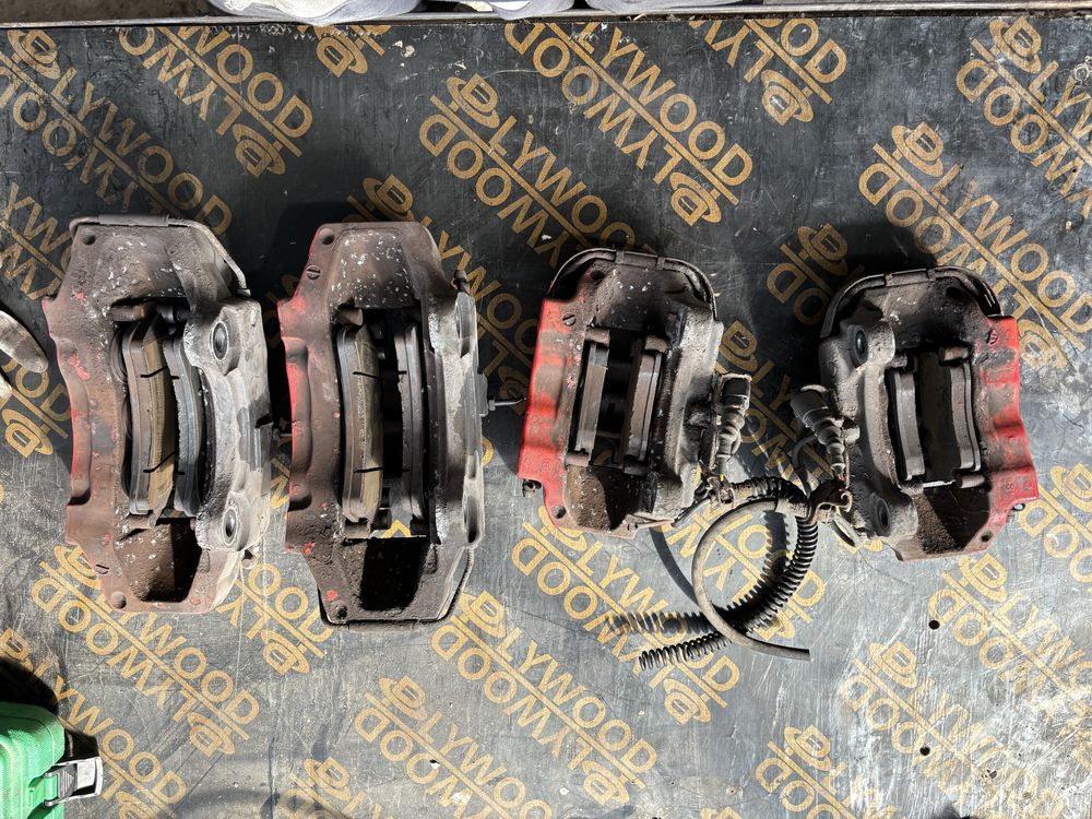 Porsche Cayenne Audi Q7 Vw Touareg спирачни апарати brembo 17Z