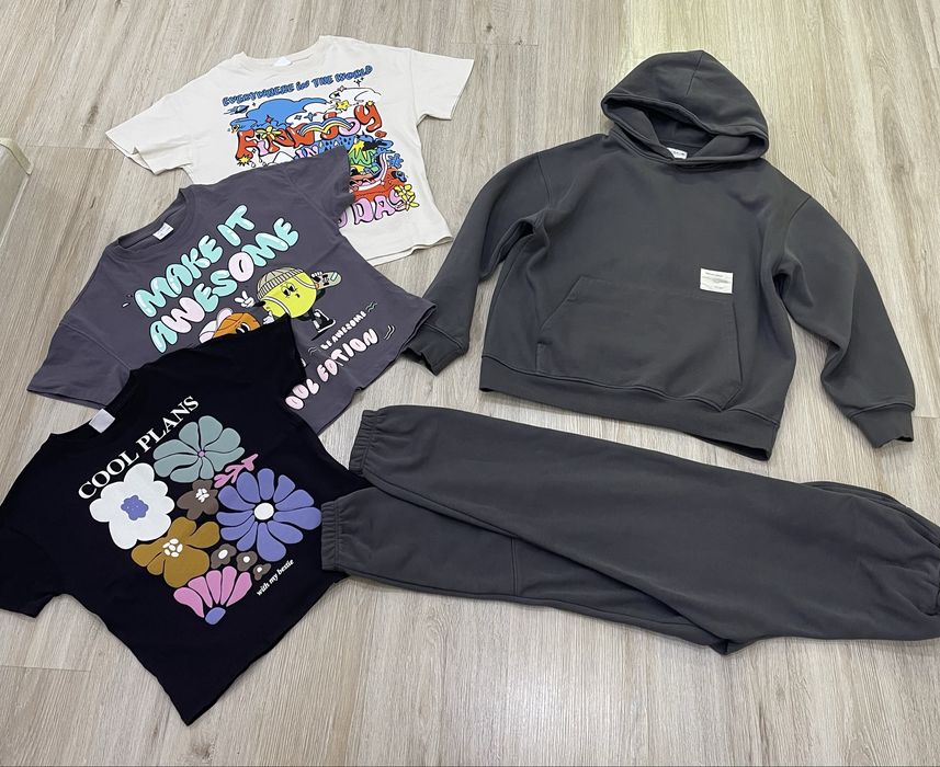 Zara на рост 140-150 спортивный костюм и футболки