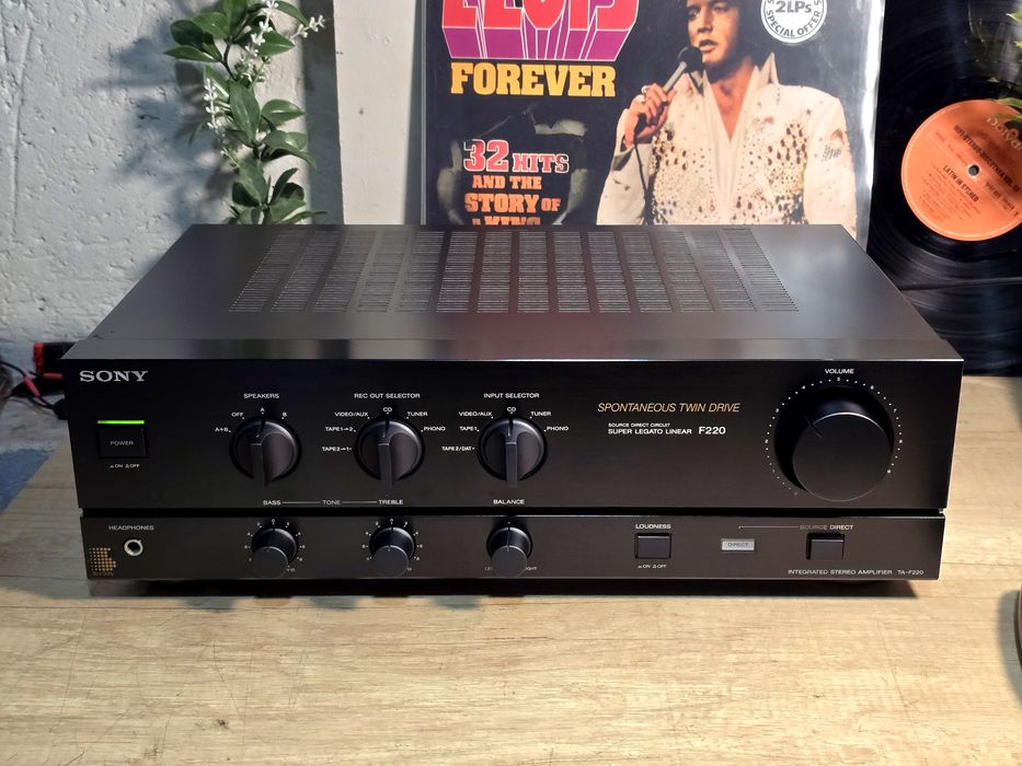 Amplificator SONY TA-F220A, made in japan, hifi stereo
