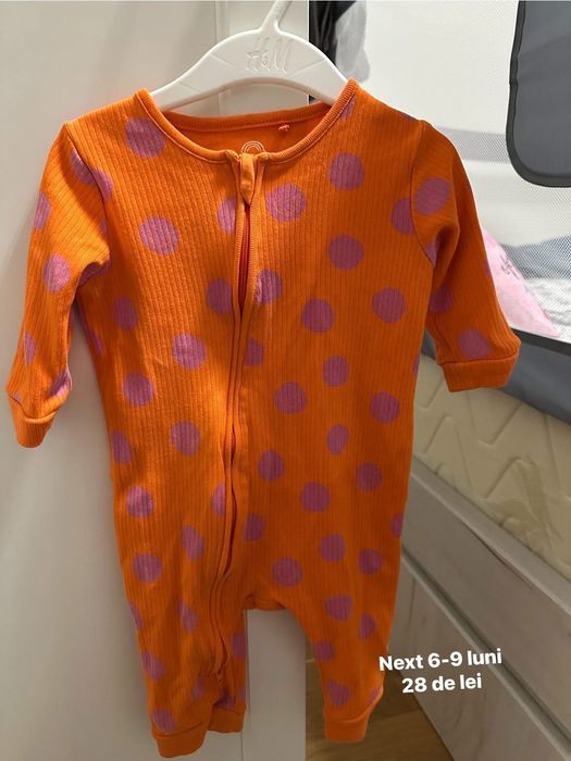 Pijamale next 6-9 luni