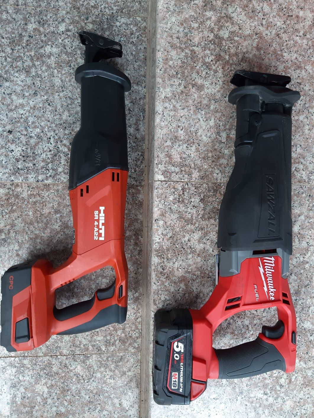 Hilti, Milwaukee ferestrau pendular pe acumulatori