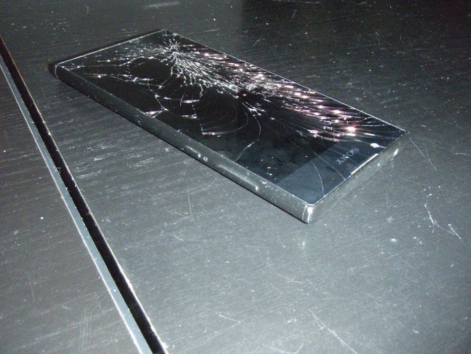 Sony Xperia L1 G3311 ROM 16 Gb RAM 2 Gb, touchscreen spart, functional