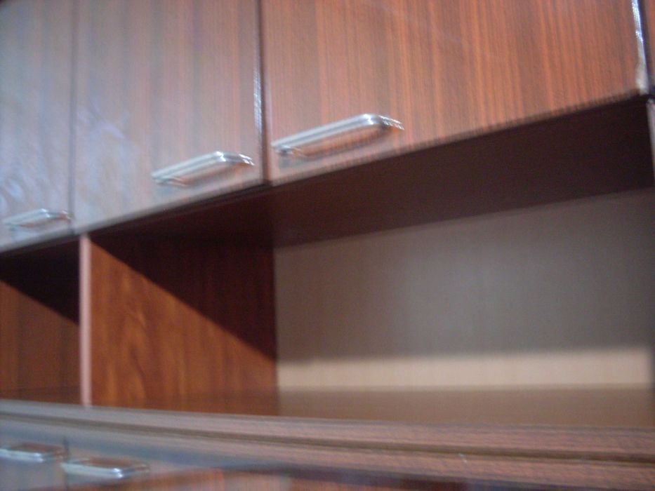 Холна секция- библиотека.