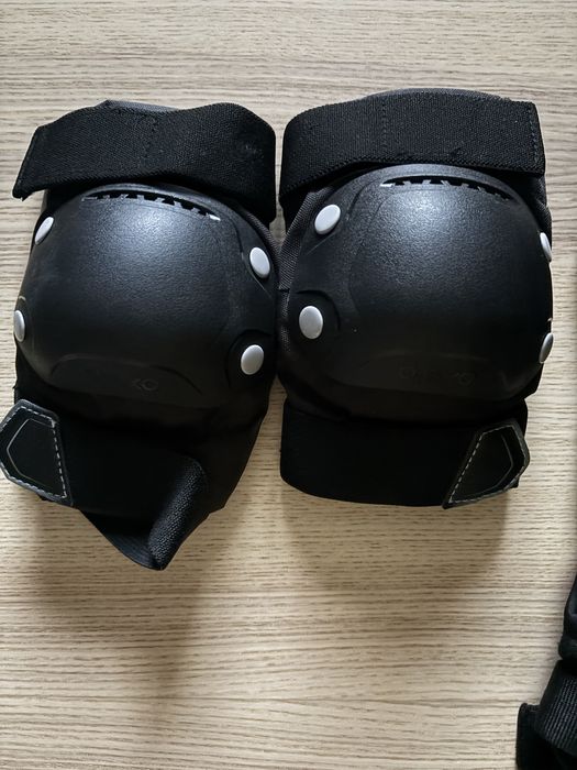 Set 3 perechi protecţii role Decathlon Oxelo Fit 500 adulti M