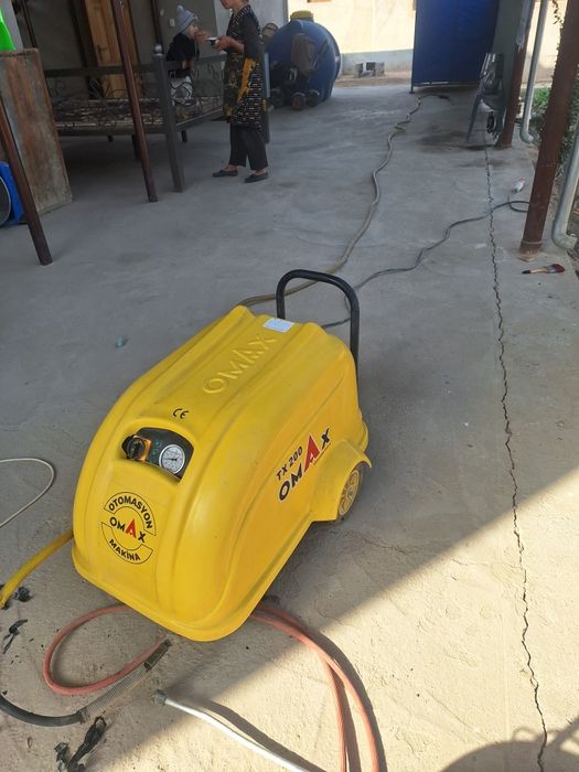 Карчер яхши турипди куп ишлатилмаган