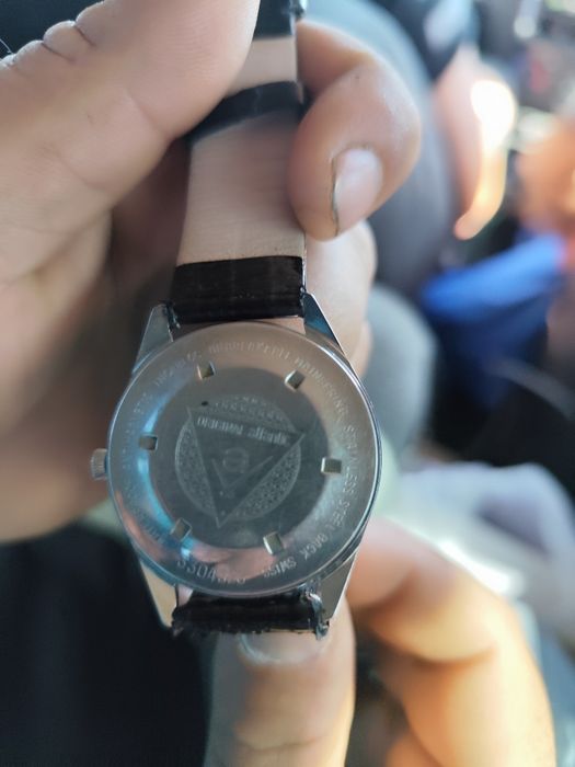 Ceas Atlantic .   Funcțional