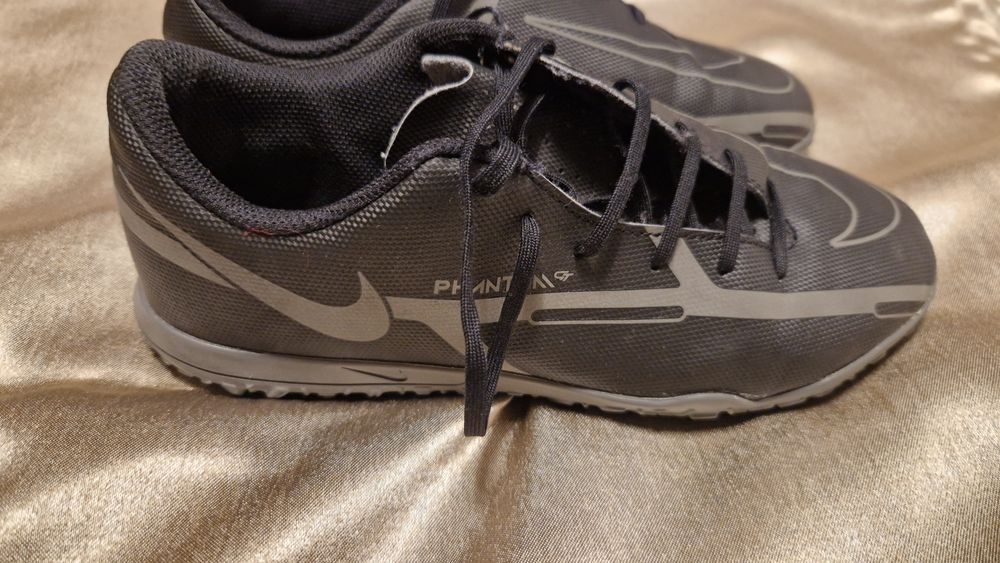Ghete fotbal Nike