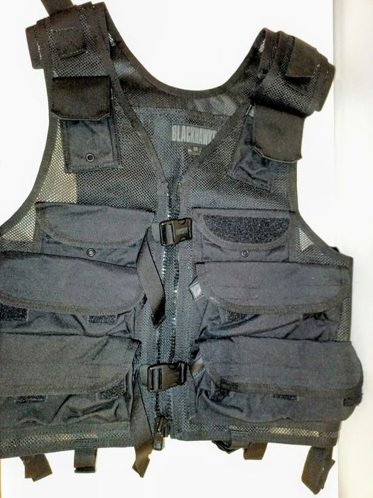 Жилет тактический