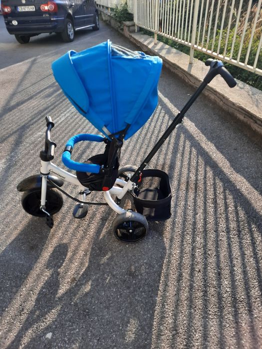 Бебешка триколка