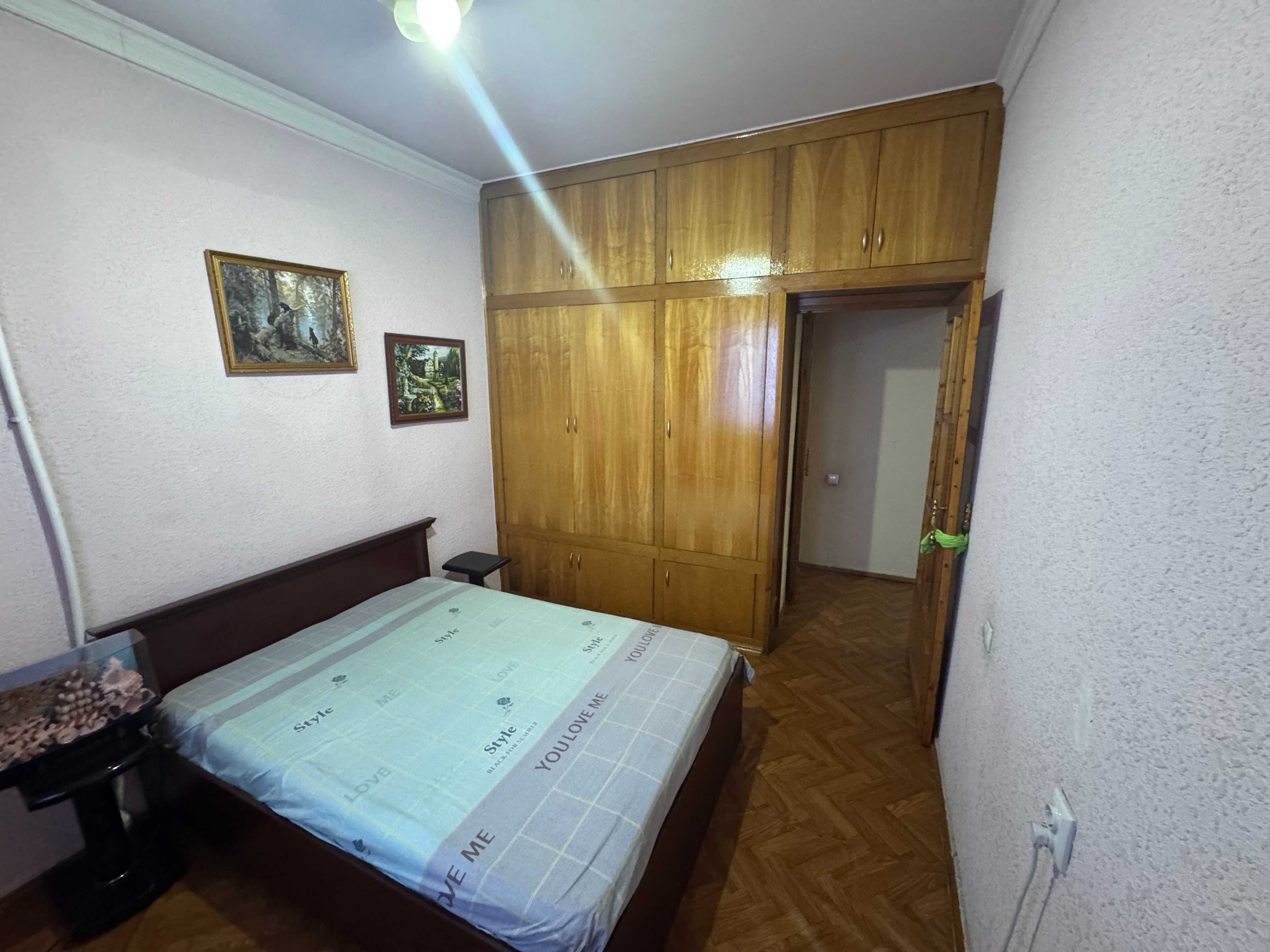 Продается 2х комнатная квартира Паркенский Базар
