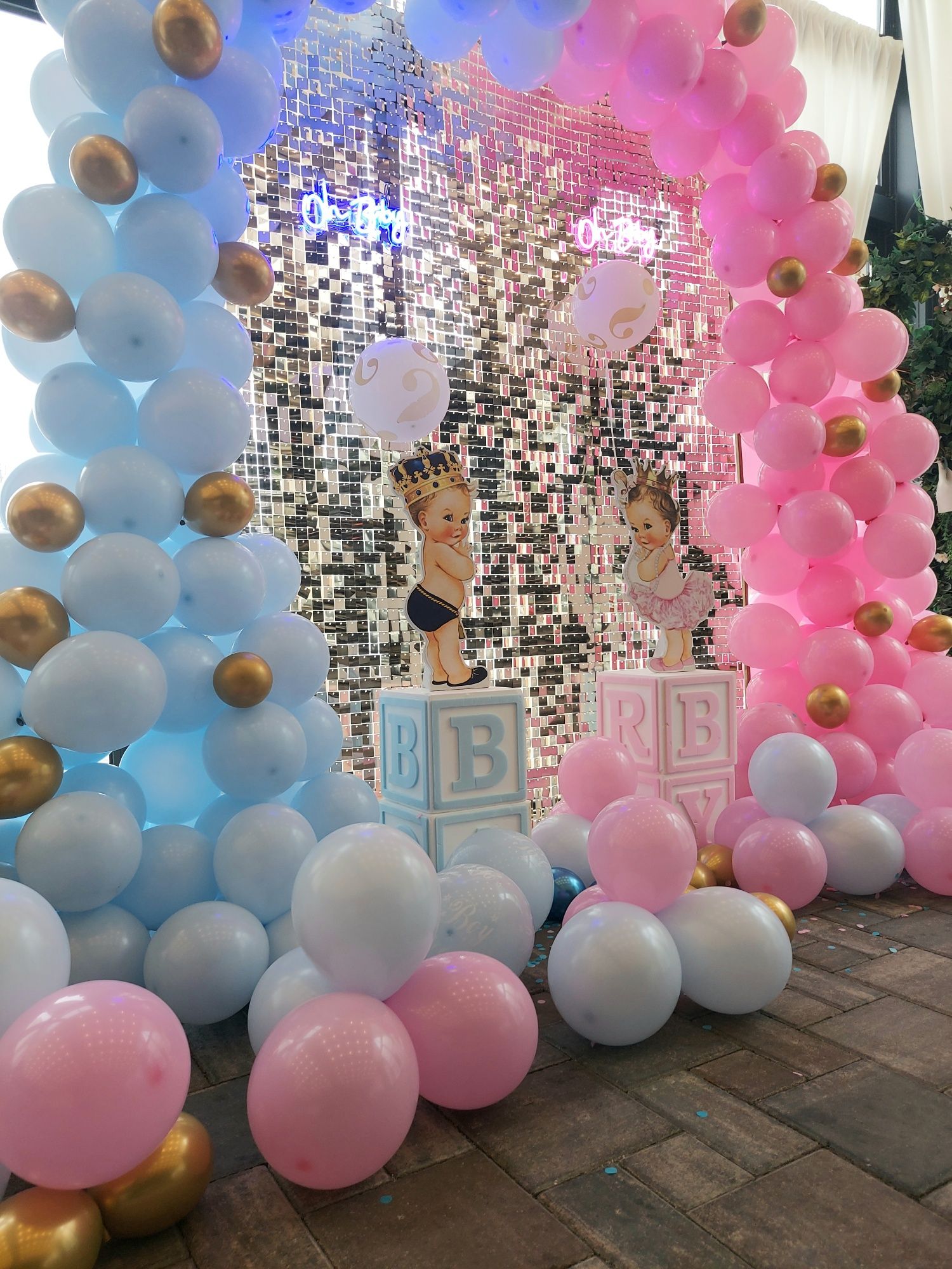 600 lei Fotocorner Arcada baloane botez, majorat, petreceri private