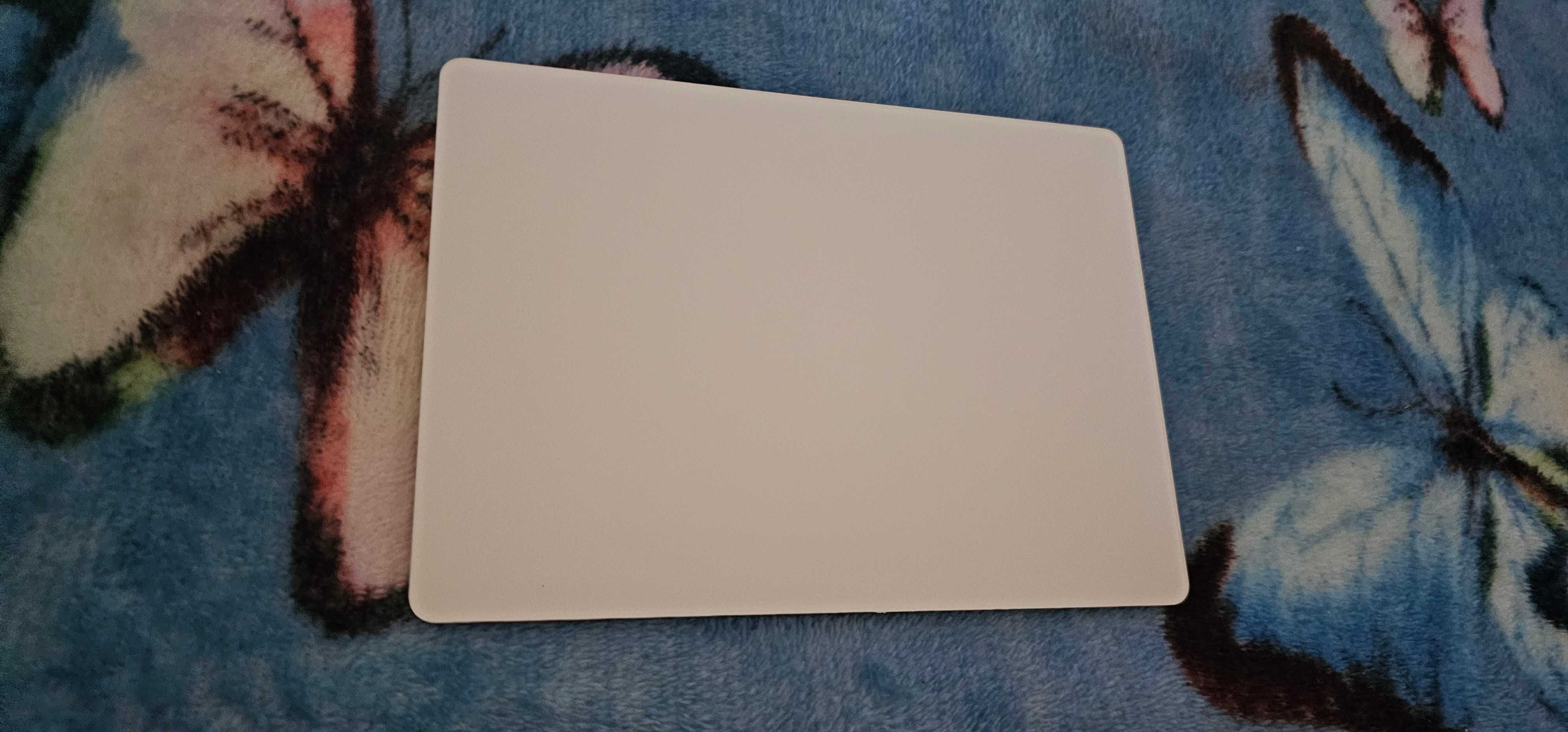 Apple Magic Trackpad 2