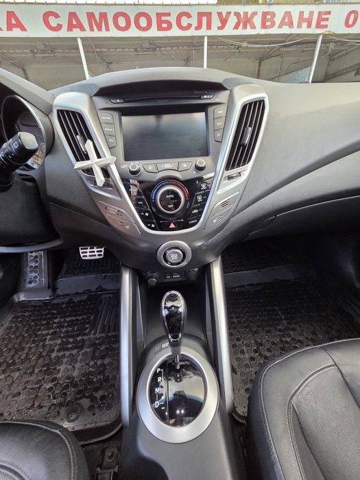 Hyundai Veloster - 14 500 лв.