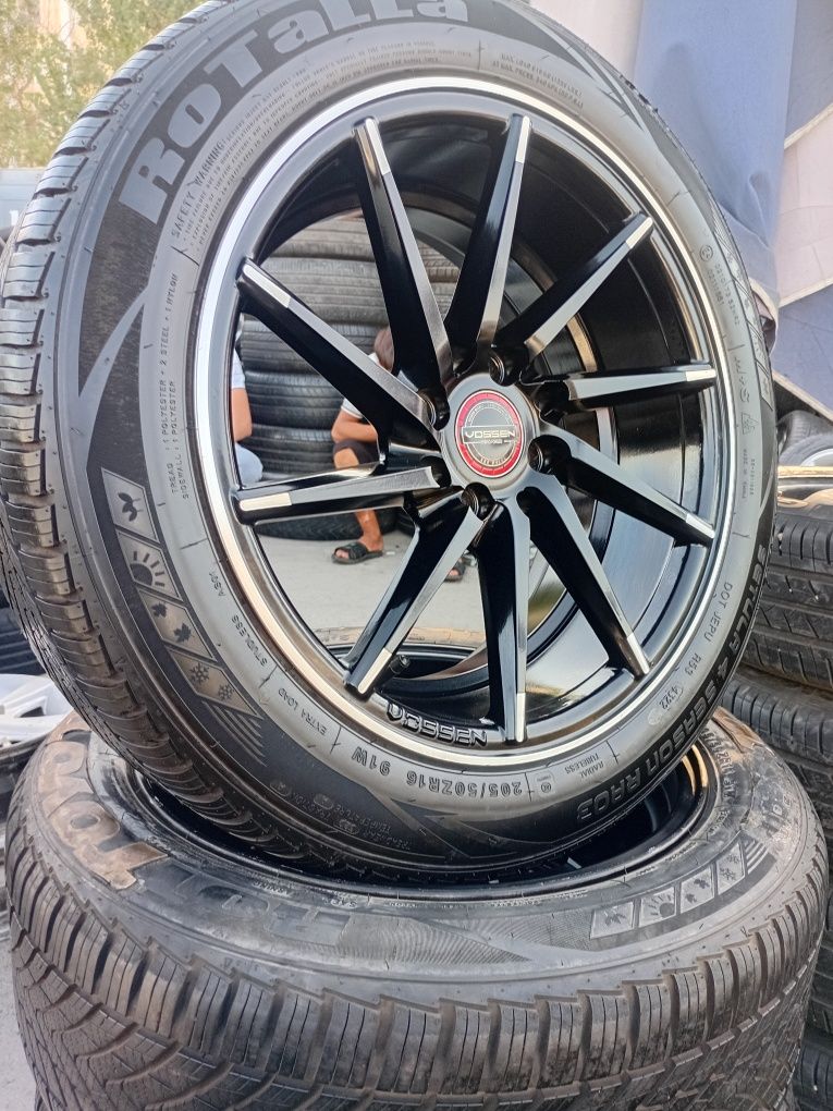 16 Vossen unversal