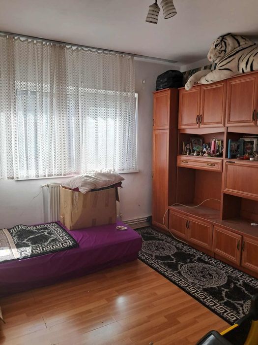 Vând apartament 2 camere