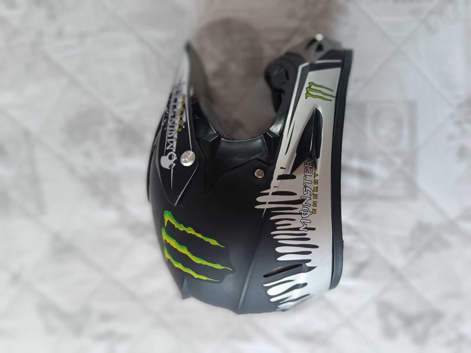 Full-face каска Monster за велосипед