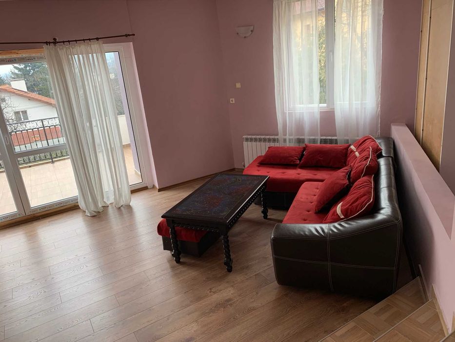 Продавам дивани, в добро състояние, лично вземане от гр. Костинброд