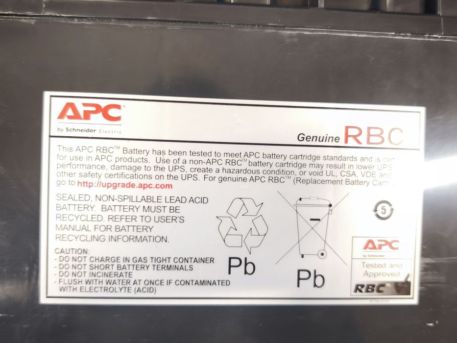 Acumulatori ups apc rbc55