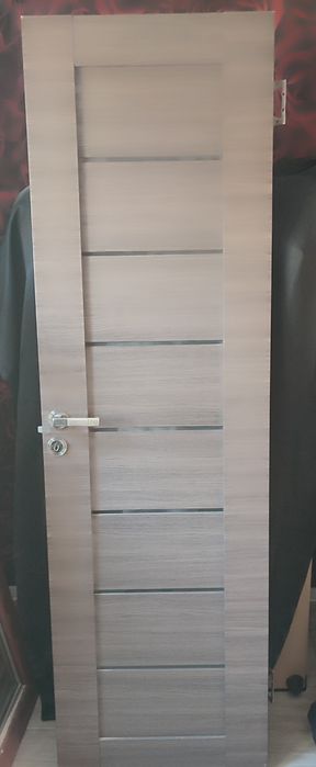 Vând ușă cu toc baie 70x200