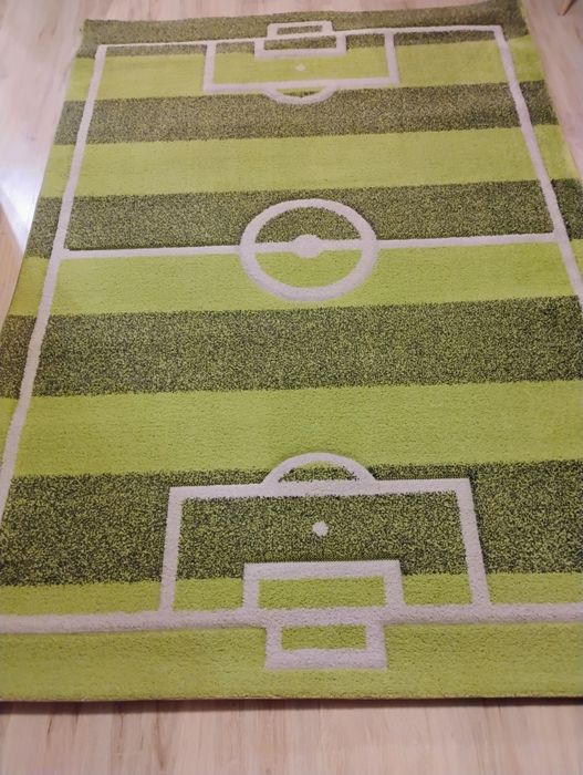 Детски футболен килим