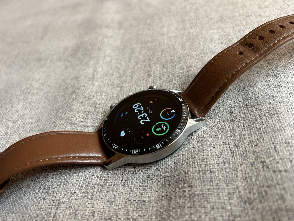 Часовник Huawei GT2