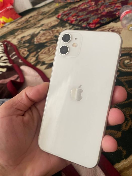 Iphone 11 92% radnoy imey 1 ta sim otkan 128 gb iOs 18 tiniq ishlaydi