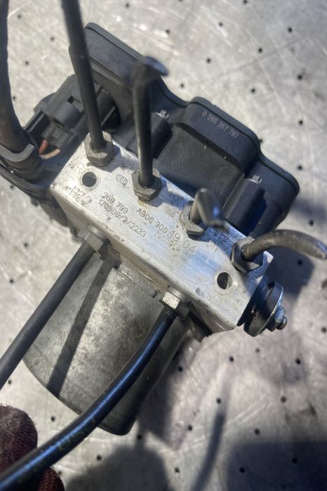 Pompa ABS A906 900 19 04 Mercedes-Benz Sprinter a 2-a generatie 906