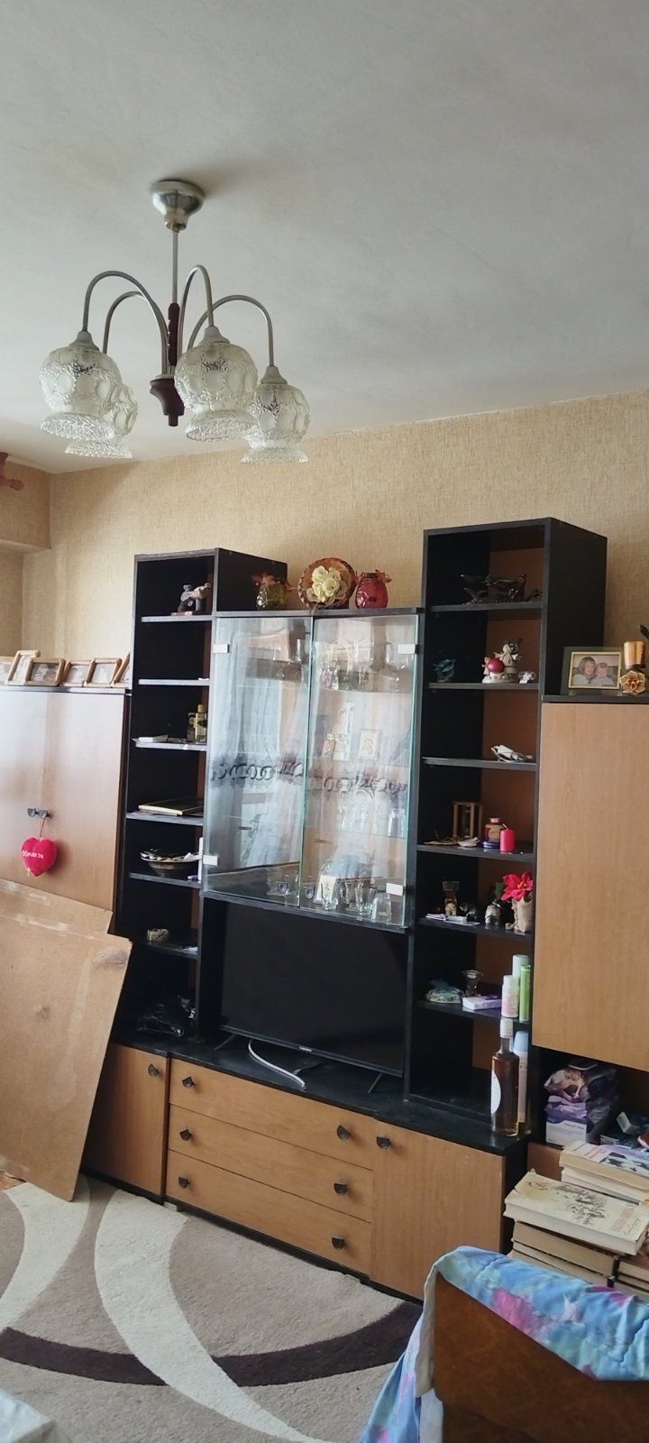 Двустаен апартамент Перник кв Тева
