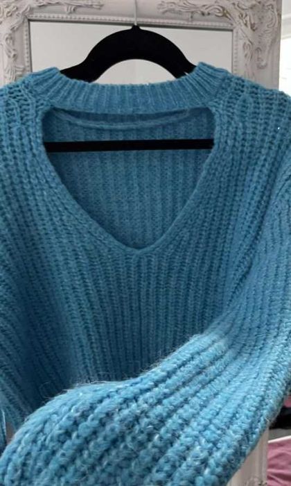 Есенни блузи и пуловери