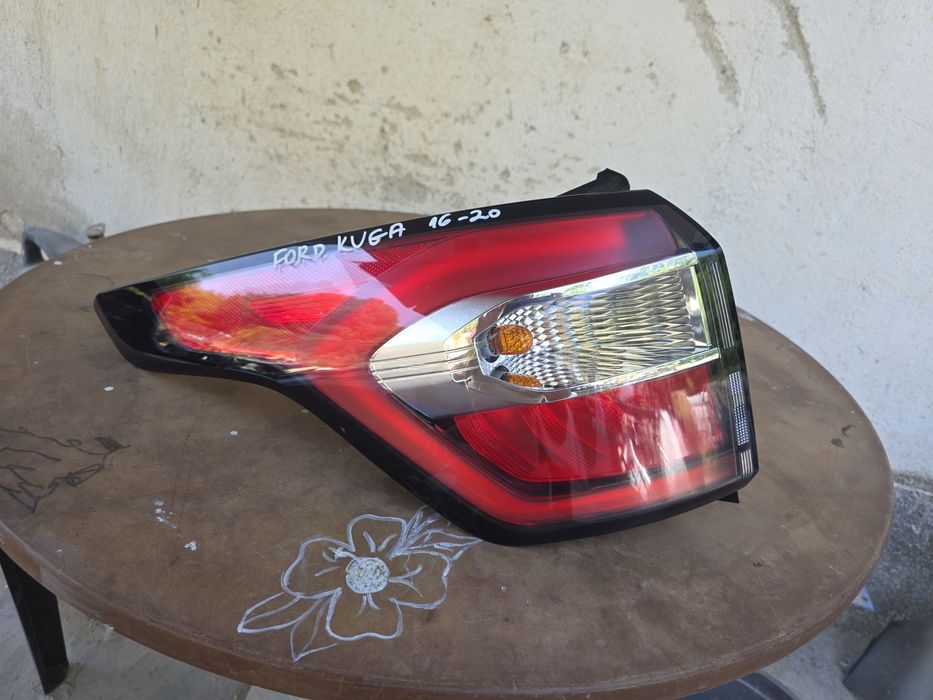 Ford Kuga 16-20 Led ляв стоп