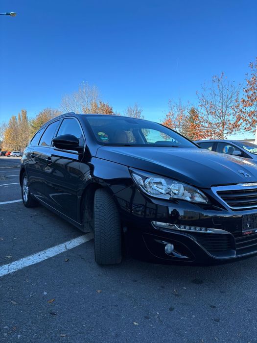 Peugeot 308 1.6 bluehdi 120 cp INMATRICULAT RO FULL OPTION