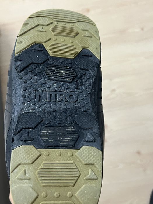 Booti snowboard Nitro Rival 44