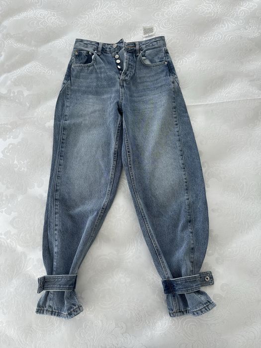 Дънки от Trendyol и New Yorker