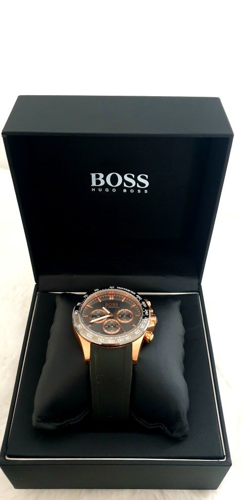 Boss hugo boss часовник