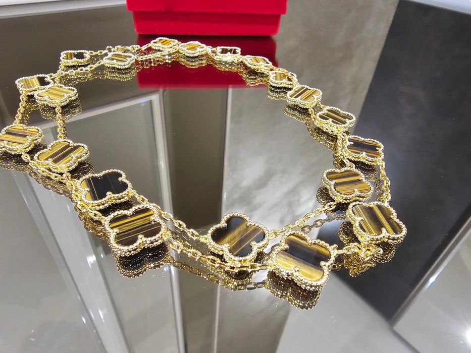 Van Cleef & Arpels VCA Gold Tiger Eye Alhambra 20 Motifs Дамско Колие
