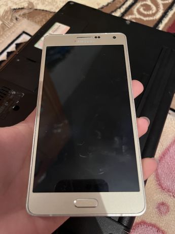 Смартфон Samsung Galaxy A7 Duos SM-A700FD