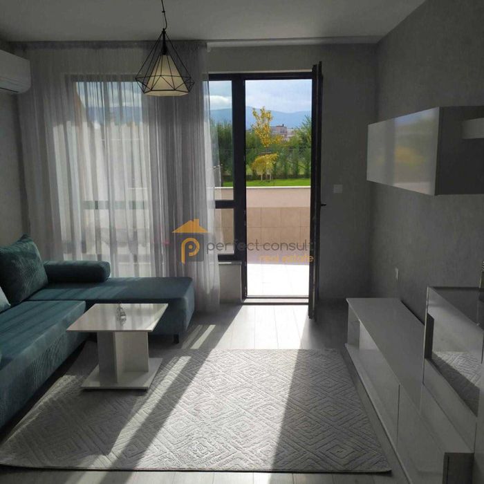 Двустаен Апартамент в Южен