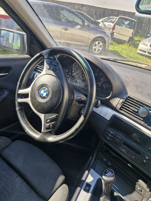 Dezmembrez bmw 320d e46 150cp interior volan sport