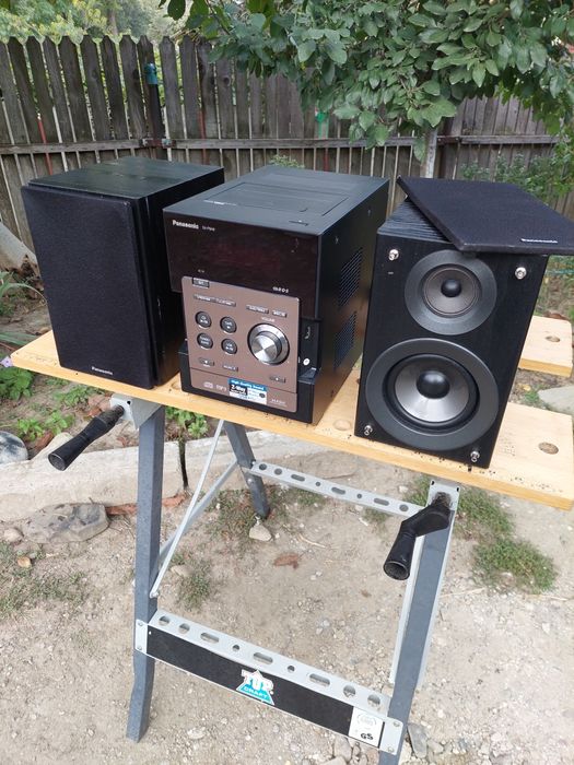 Combina audio Panasonic.