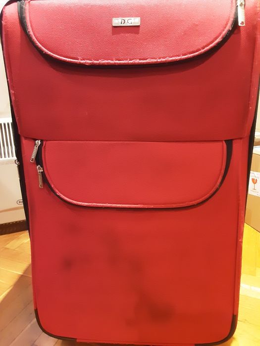 Голям куфар и чанти