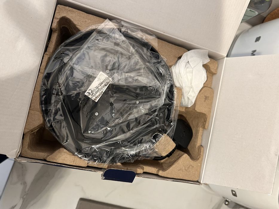 Fierbator apa Delonghi Brillante nou sigilat