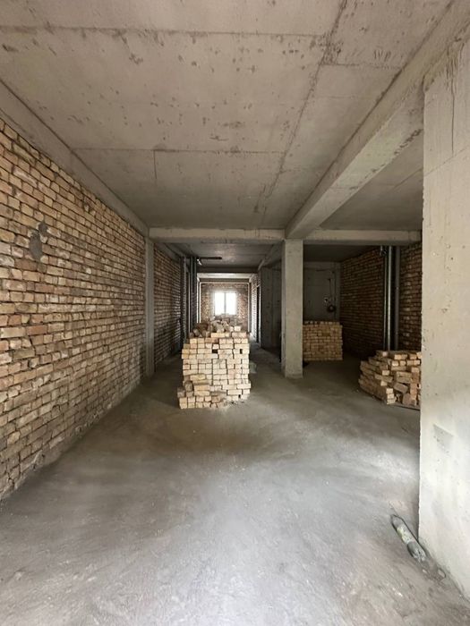 Продаётся 3 комнатная на Алайском