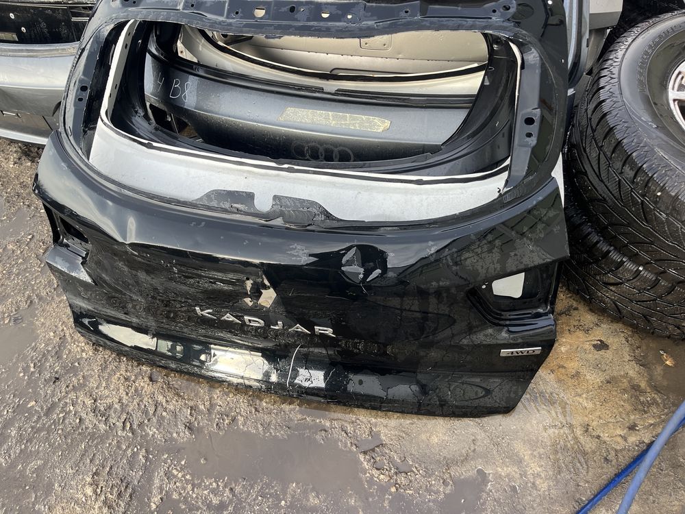 Капак,багажник Renault Kadjar